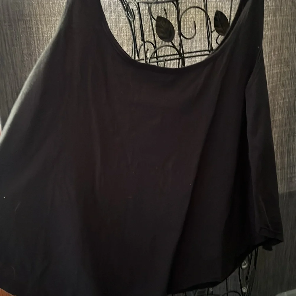 O’Neill Tank Top - size XL - Picture 4 of 6